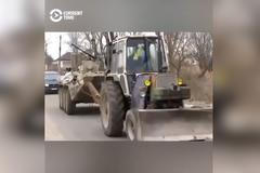 Nejlepší herec ve vedlejší roli: Ukrajinský traktor ve Zkrocení zlé ženy.