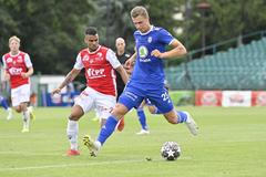 fotbal, Fortuna:Liga 2021/2022, Pardubice - Mladá Boleslav, Cadú, Daniel Fila