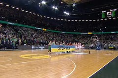 Vypískání hráčů Crvene Zvezdy