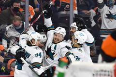 Tomáš Hertl slaví gól. NHL 2021/2022