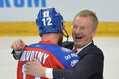Jiří Novotný a Kari Jalonen v play off KHL 2014
