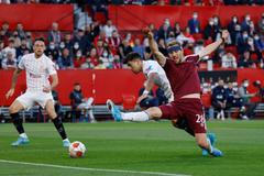 fotbal, Evropská liga 2021/2022, FC Sevilla - West Ham United, Tomáš Souček