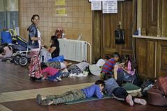 uprchlíci, ukrajinci, romové, hlavní nádraží