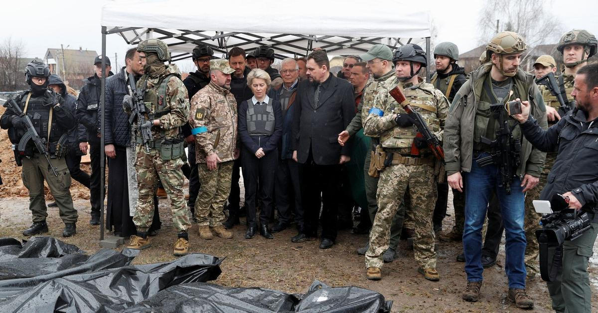 Elixír mládí, energie z ničeho a satanisté. Co ještě najdete na Ficových webech?