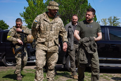 ŽIVĚ: Zelenskyj věří ve výhru Ukrajiny. Jak se změnily boje na východě země?