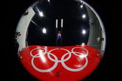 Čestmír Kožíšek při olympijském závodě na středním můstku v Pekingu 2022