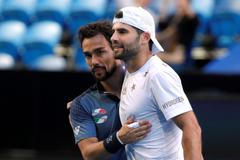 Italští tenisté Fabio Fognini a Simone Bolelli
