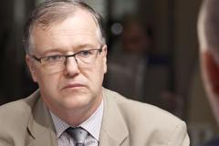 Ekonom: Vzít si hypotéku je zatím dobrý nápad. Nebál bych se, že lidé budou strádat