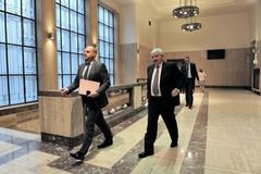 Jiří Rusnok na tiskovce ČNB k ukončení intervencí