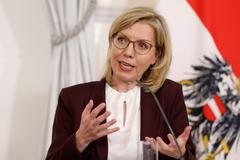 Leonore Gewesslerová