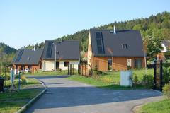 Dům se solárními panely