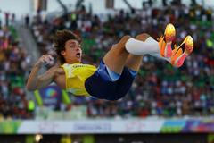 Armand Duplantis (MS v atletice 2022)