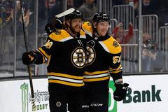 NHL Boston David Pastrňák, Erik Haula