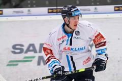 Hokejový obránce Ronald Knot v dresu Liberce