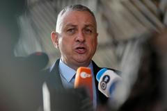 Ministr průmyslu a obchodu Jozef Síkela (za STAN)