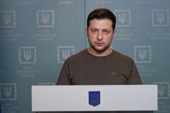 "Vědomá destrukce lidí." Zelenskyj odsoudil bombardování Charkova, vyzval partnery k větším sankcím