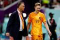 Louis van Gaal a Frenkie de Jong, MS v Kataru 2022