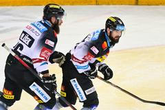 Adam Polášek, Roman Polák