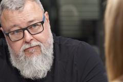 Vyvíjejí maso z laboratoře: Je lepší vzít zvířeti pár buněk než ho zabíjet, říká Kříž