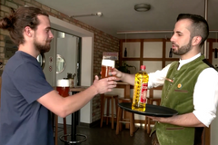 Mnichovská hospoda vyměňuje pivo za kuchyňský olej