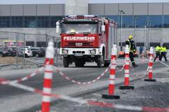 Záběry požáru v německé Gigafactory Tesla u Berlína