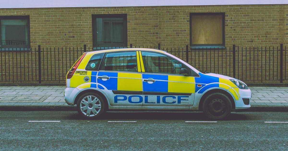 Britská policie propustila muže zadrženého kvůli podezření z terorismu