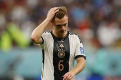 Joshua Kimmich v zápase MS 2022 Španělsko - Německo