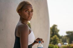 Na nože: Glass Onion, 2022