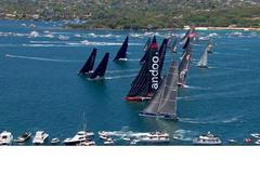 Záběry ze závodu Sydney - Hobart