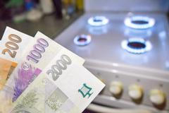 Ilustrační foto - energie, plyn, plynoměr, peníze, sporák, vaření, náklady