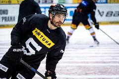 Michal Kempný na prvním tréninku se Spartou