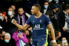 Kylian Mbappé slaví branku v osmifinále LM mezi Realem a PSG