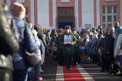 Pohřeb mobilizovaného ruského vojáka