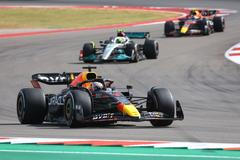 Max Verstappen ve formuli Red Bullu při Velké ceně USA 2022