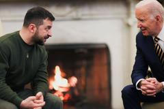 Volodymyr Zelenskyj a Joe Biden v Bílém domě.