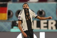 Jamal Musiala v zápase MS 2022 Německo - Japonsko