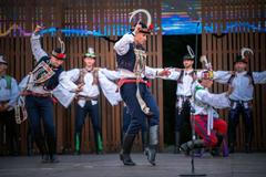 Každý tanečník si vytvoří svůj rukopis, já si s tím trochu pohrávám, říká mistr ve verbuňku Vašulka