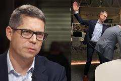 První pomoc při dušení? Je potřeba udeřit do zad vší silou, plácání nestačí