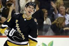 Evan Rodrigues Pittsburgh NHL hokej