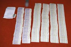 U podnikatele Milana Konečného policisté před měsícem zabavili stovky tisíc korun v hotovosti. Dle obvinění bral provize i sám rozdával úplatky.