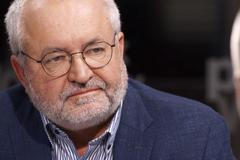 Vláda na soudcích vždy trochu šetří. Nízké platy ohrožují chod justice, říká Vávra