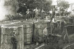 Rudolf Jelínek, Vizovice, palírna, destiláty, historie, výročí