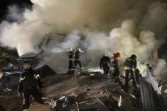 Živě: Ohrožuje Ukrajina civilisty? Pohled válečného fotografa na spornou zprávu AI