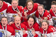 Erbanová: Jsem magnetem na bronz. Snad se teď podmínky ženského hokeje zlepší