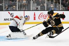 hokej, NHL 2022/2023, Boston Bruins - Florida Panthers, David Pastrňák, gól