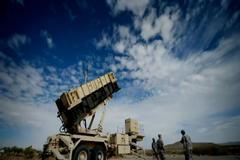 Raketový systém Patriot umí současně odpálit více typů střel, které odpovídají dané hrozbě