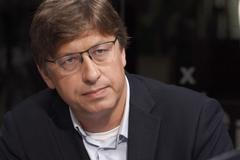 Historik Blažek: Petr Pavel svou minulost relativizuje. Měl štěstí, že přišel rok 89