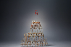 Film o známých židlích tonetkách. Mnohdy vydrží celé generace