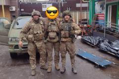 Nad vodou nás drží černý humor. Ukrajina zvítězí, říká český paramedik na Ukrajině