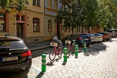 Parkoviště pro kola Praha Karlín